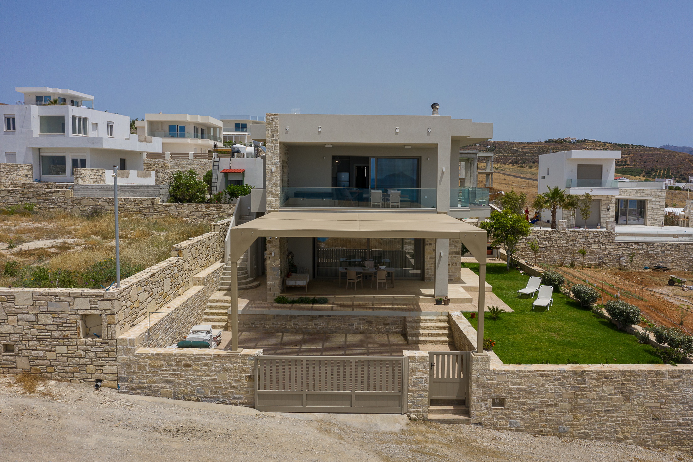 diamond dream 3- luxury apartment in crete-kalamaki beach - rent apartment -lyxuru apartment - rent room in south crete- rent apartment - south crete -south cretan apartments - esthea hospitality group