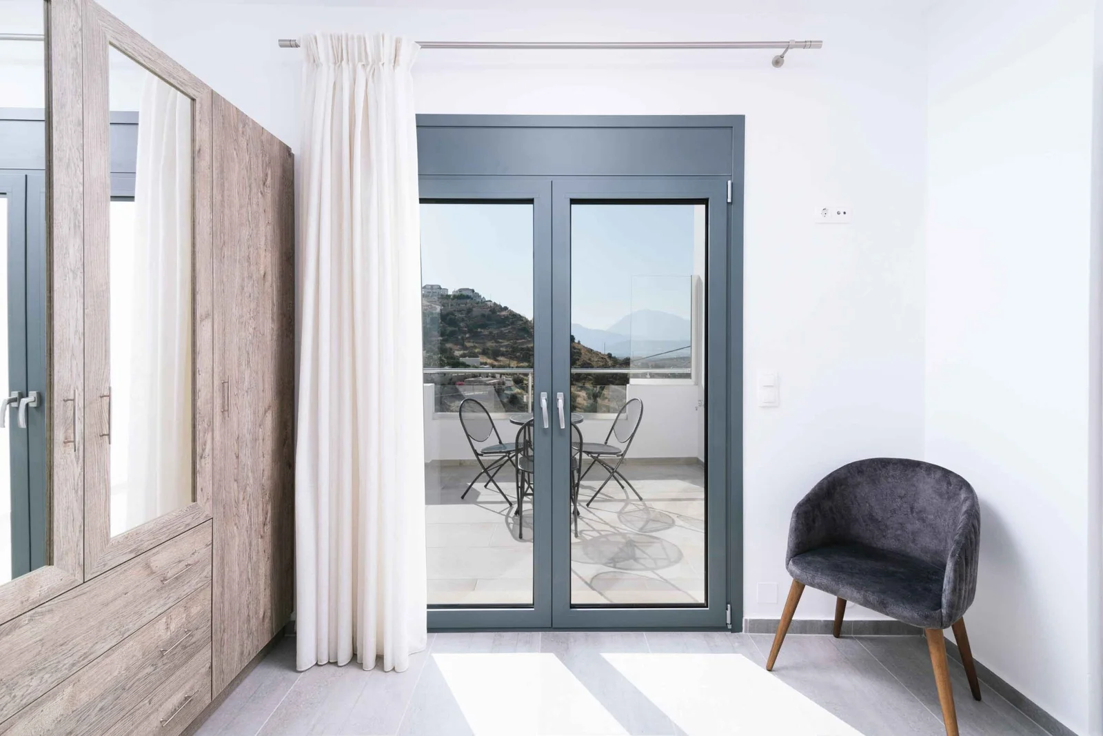 villa rechtra | villa rechtra Kamilari | rent villa in Crete | rent villas in Kamilari | south cretan villas | south crete | rent in south crete | esthea hospitality group