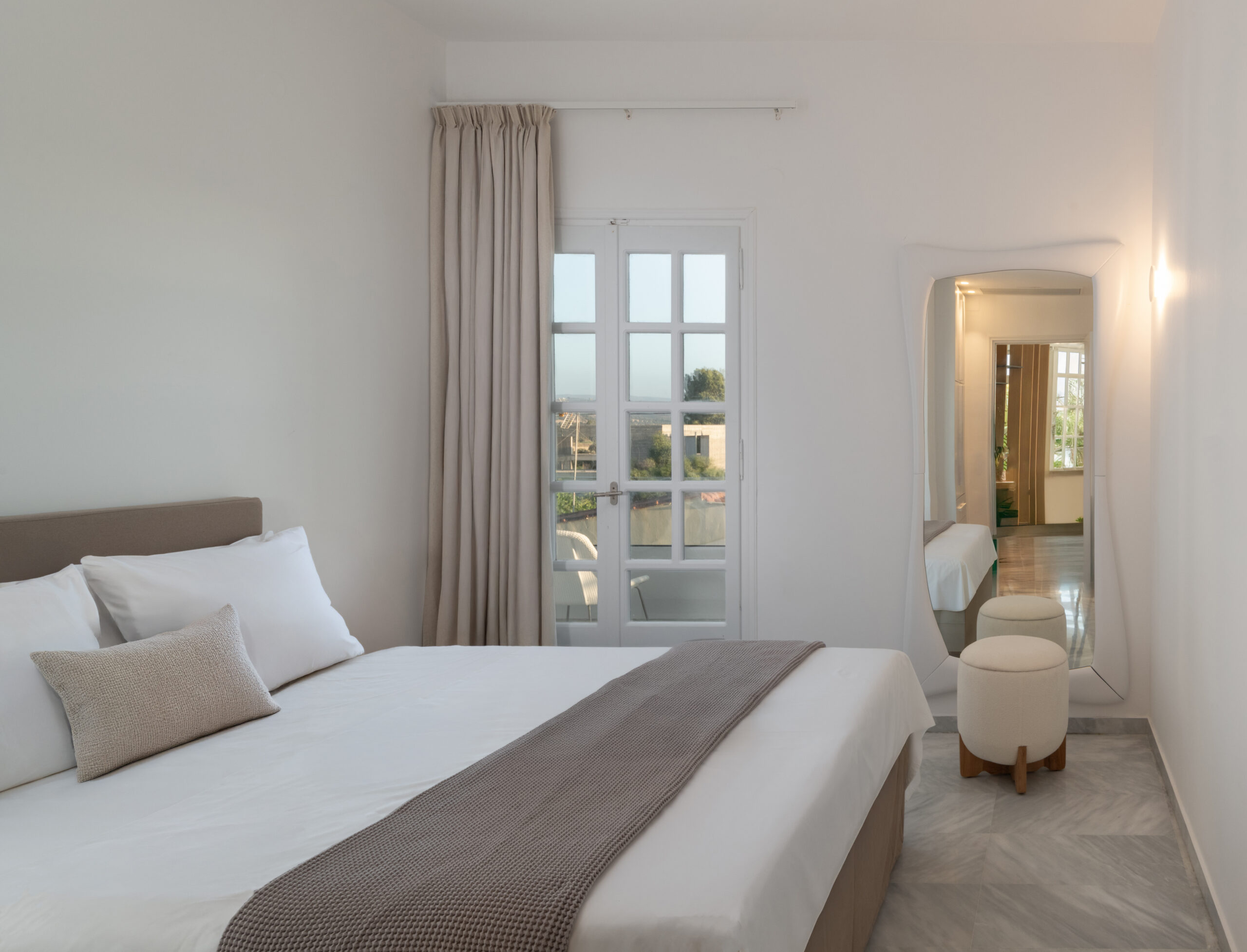 Saitis home, living room, luxury apartment in south crete, apartment in kokkinos pirgos